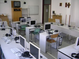 Istituto Sacro Cuore Roma Scuola Sacro Cuore - Aula multimediale di informatica