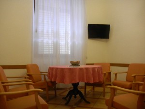 Istituto Sacro Cuore Roma Scuola Sacro Cuore - Interno con tavolo e sedie