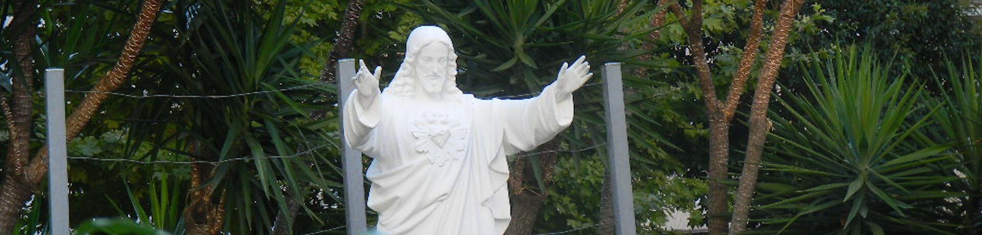 Istituto Sacro Cuore Roma Scuola Sacro Cuore - Statua Gesù Cristo